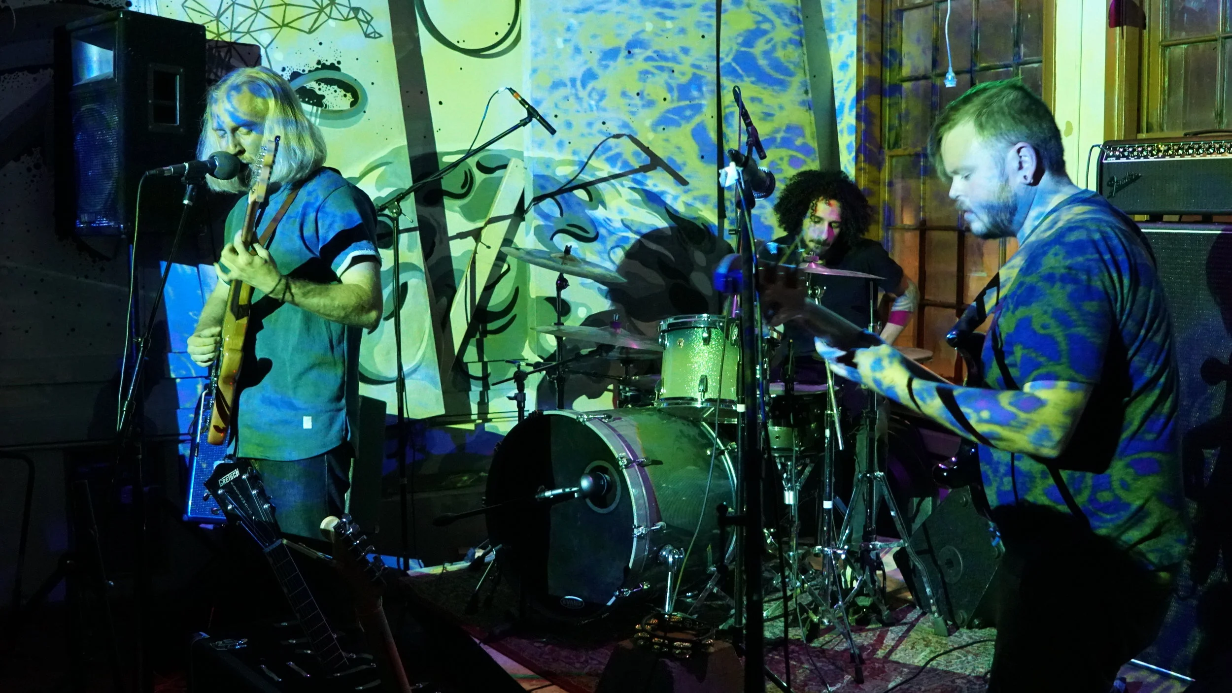 Astro Tan playing live at The Moon